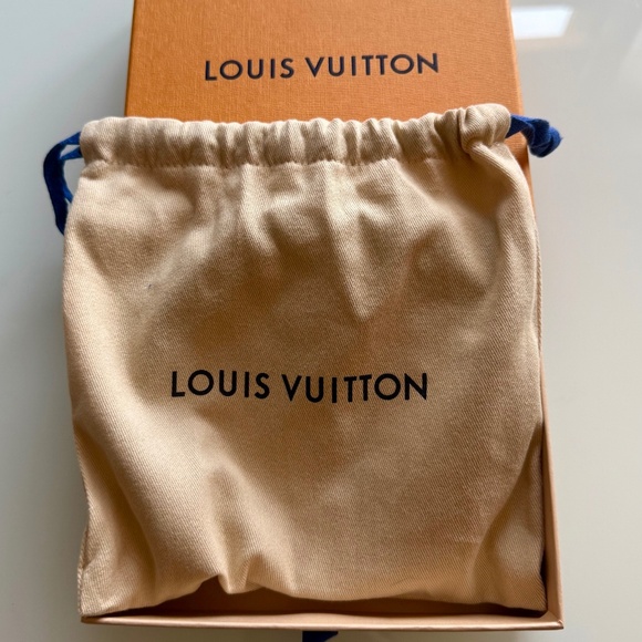 Louis Vuitton LV Iconic 20mm Reversible Belt - Size 85 CM main image 8